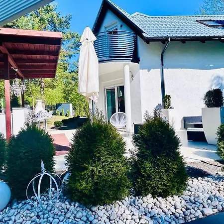 In Gmina Mit Grill, Terrasse Und Garten Człuchów
